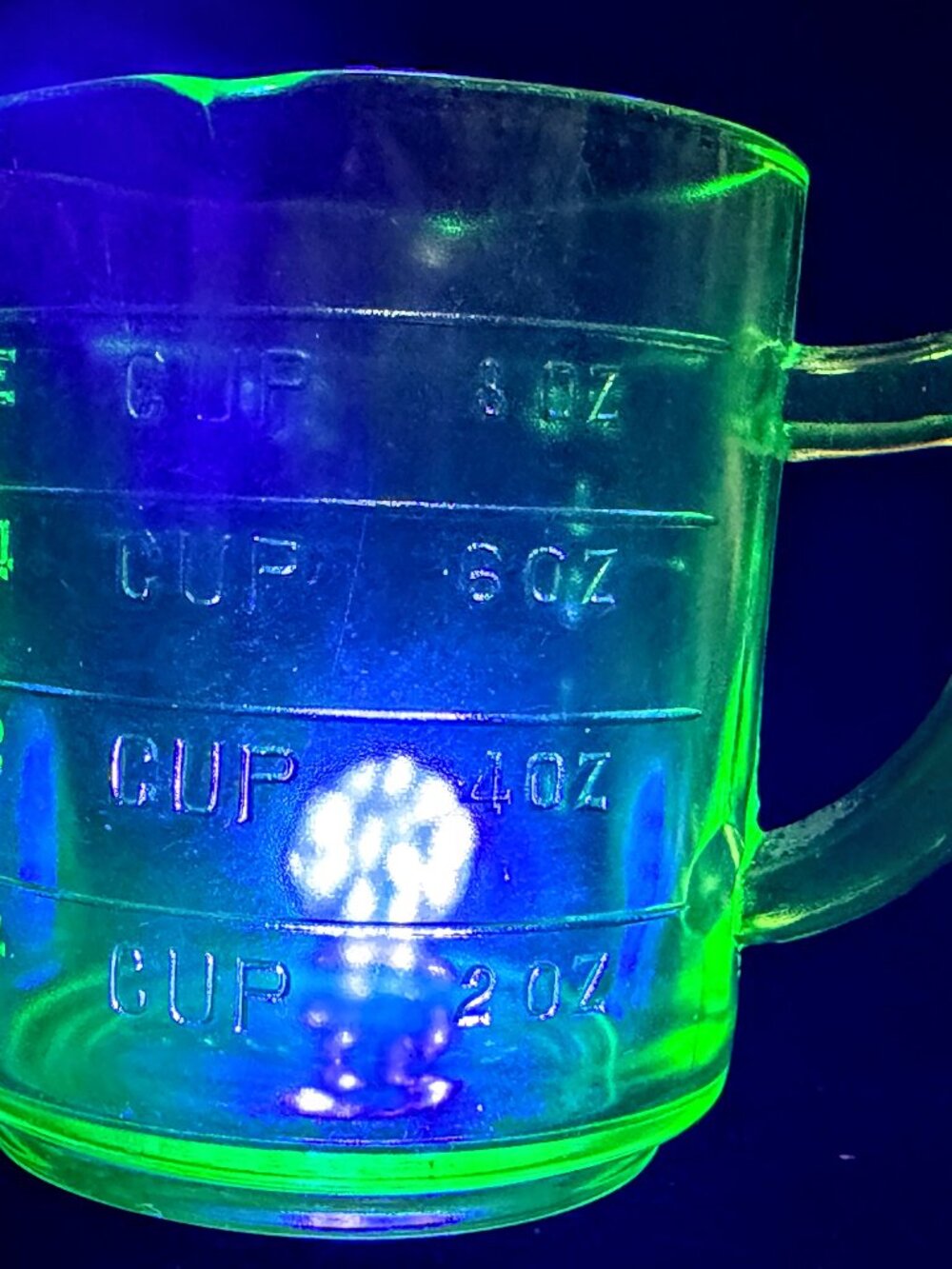 Vintage 1930s Kellogg’s Uranium Glass 1 Cup Measuring Pitcher UV Glow A1277
